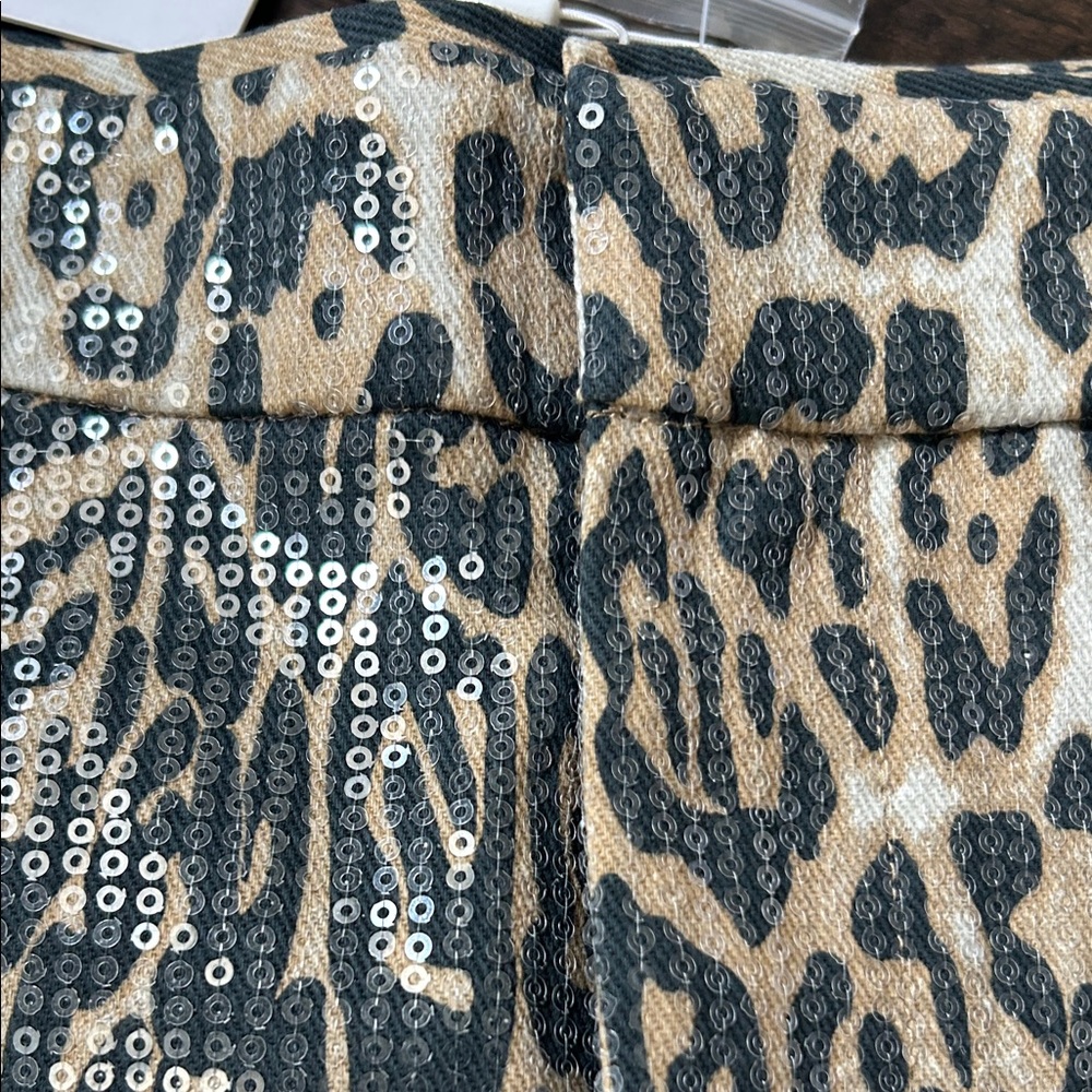 Leopard Print High Rise Shorts - Picture 16 of 16